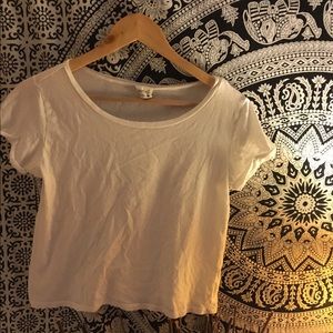 Plain white tee😍💗😘