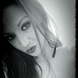 Meet your Posher, Joanna