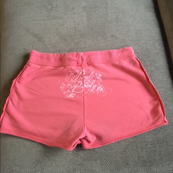 Shorts - Picture 2 of 2