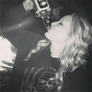 Meet your Posher, Logan