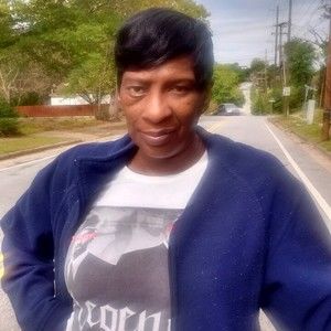 Meet your Posher, Veronica