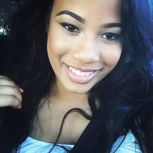 Meet your Posher, Brittni-rae