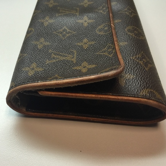 Louis Vuitton Pochette Twin PM - Picture 3 of 4
