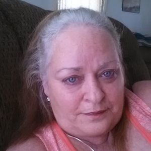 Meet your Posher, Lana