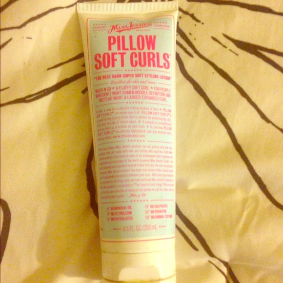 Miss Jessie's Pillow Soft Curls