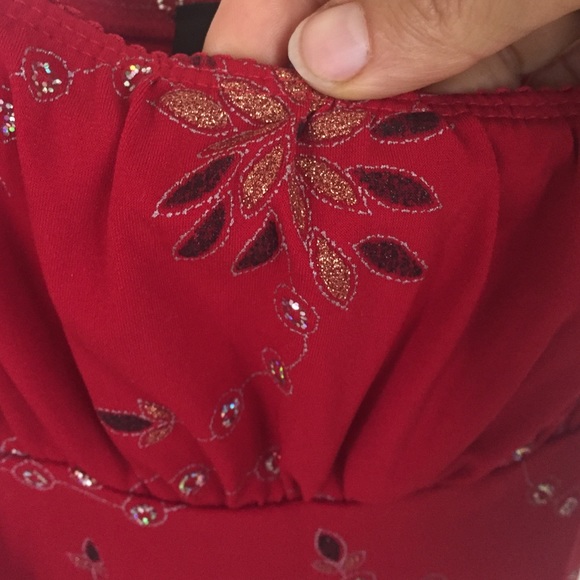 Red cami - Picture 3 of 4