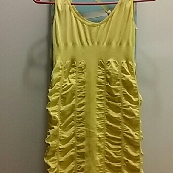 Dress - Picture 4 of 4