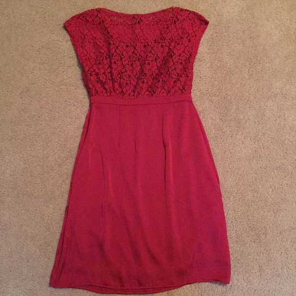 🚫SOLD IN BUNDLE!🚫 Beautiful NWOT red dress - Picture 3 of 4