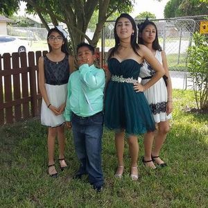 Meet your Posher, Edith