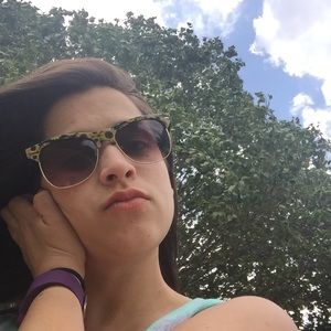 Meet your Posher, Jackie