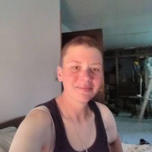 Meet your Posher, Hillary