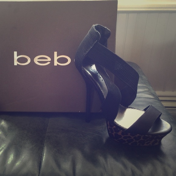 Bebe Cleo leopard heels