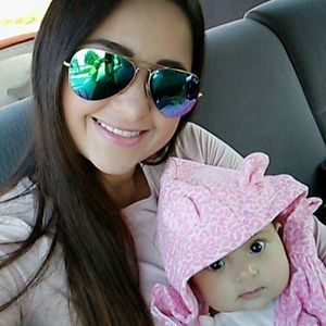 Meet your Posher, Gessenia