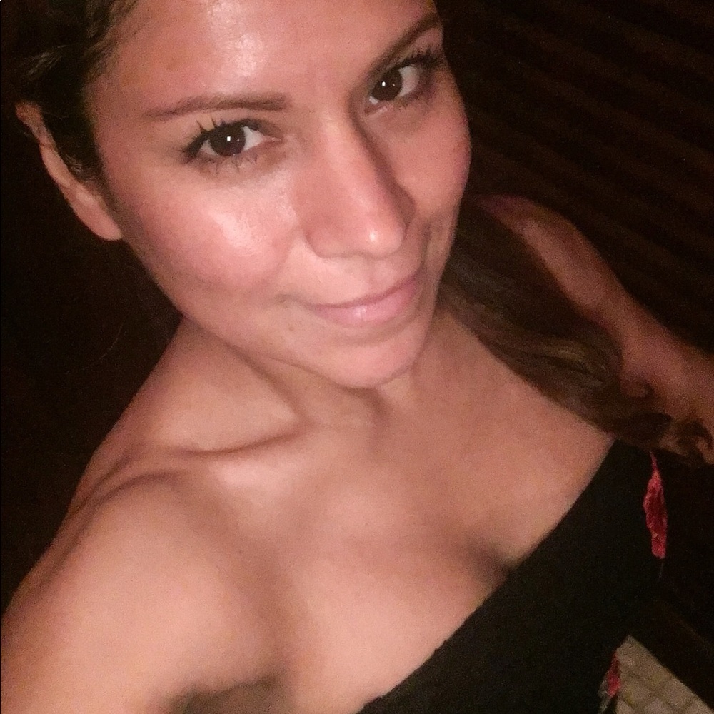 Meet your Posher, Lupita