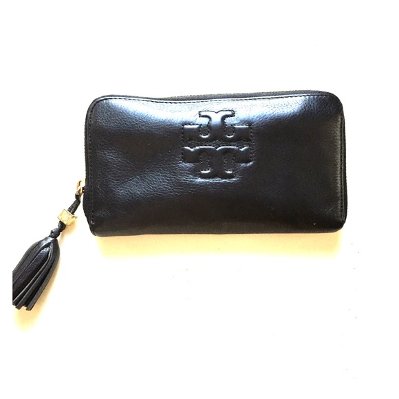 Tory Burch Black Leather Zip Wallet