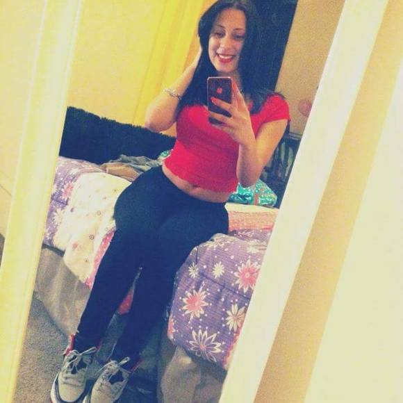 Meet your Posher, Madelyn - Picture 1 of 1