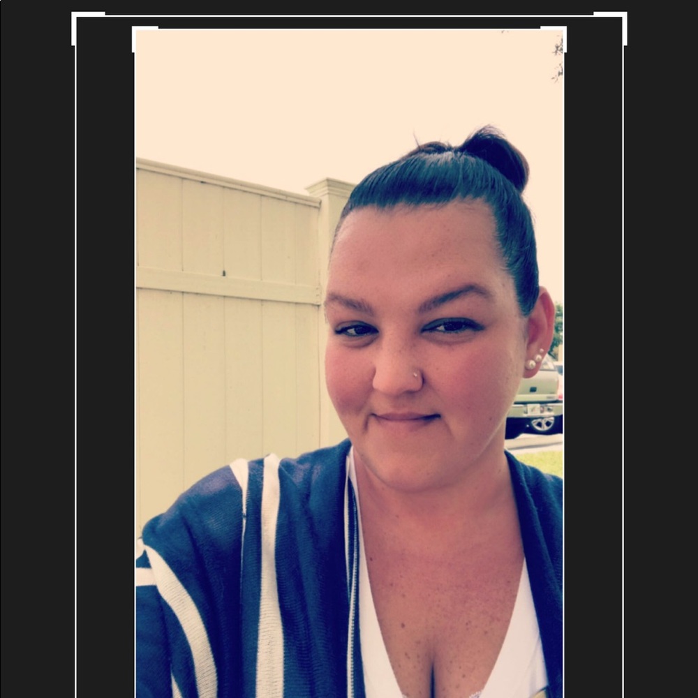 Meet your Posher, Amanda