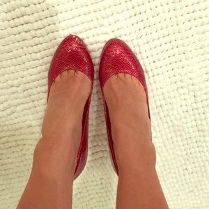 White House Black market heels red snakeskin.