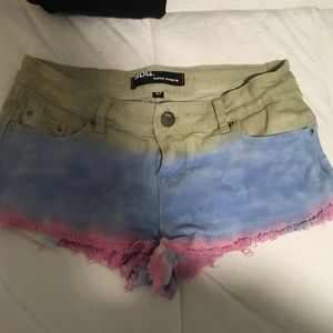 Urban Outfitters BGD tie dye super shortie shorts!