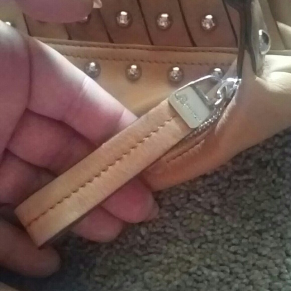 Shoulder. Bag B. Makowsky - Picture 3 of 4