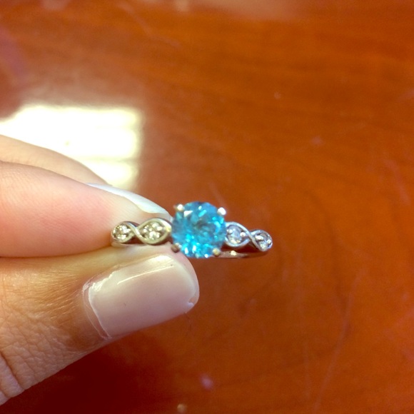 Blue Topaz 14k white gold ring w/diamond accents