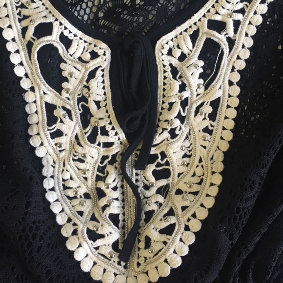 Lola b. Top - Picture 2 of 2