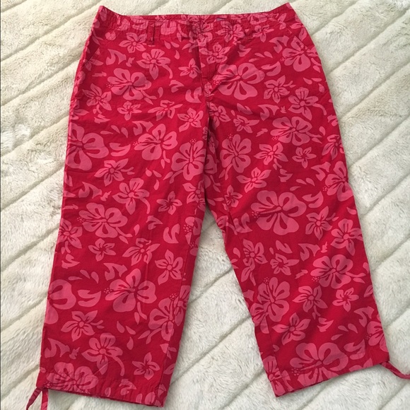 Capri pants