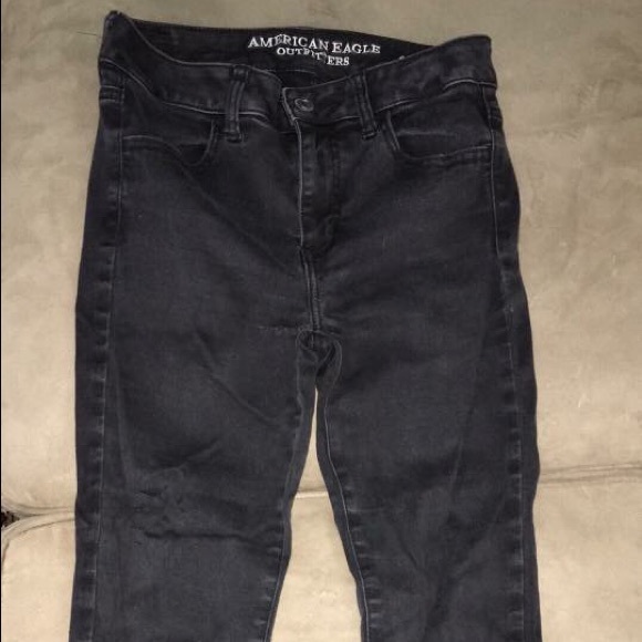 Black hi rise cropped jeggings