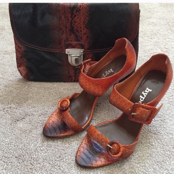 Shoes with matching Bag! - Picture 1 of 4