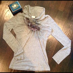 Anthropologie Ric Rac Gray long Sleeved Blouse.