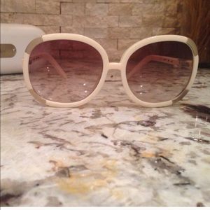 Authentic Chloe Shades! Very stylish!! Like New!