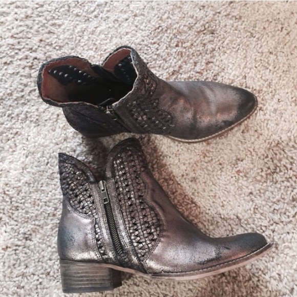 Anthropologie Seychelles Flip A Coin Boot 7