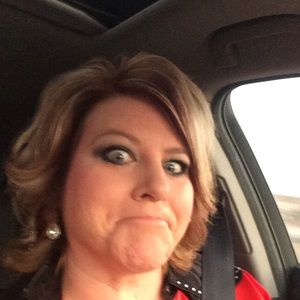 Meet your Posher, Tami