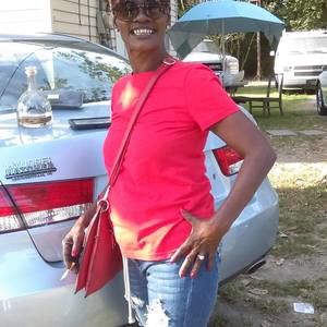 Meet your Posher, Lashonda