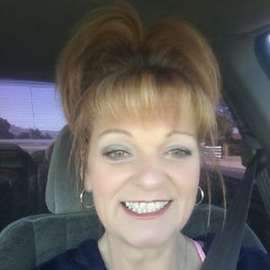 Meet your Posher, Sharon