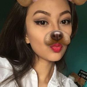 Meet your Posher, Gabriela
