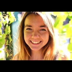 Meet your Posher, Veronica