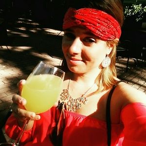 Meet your Posher, Mallory