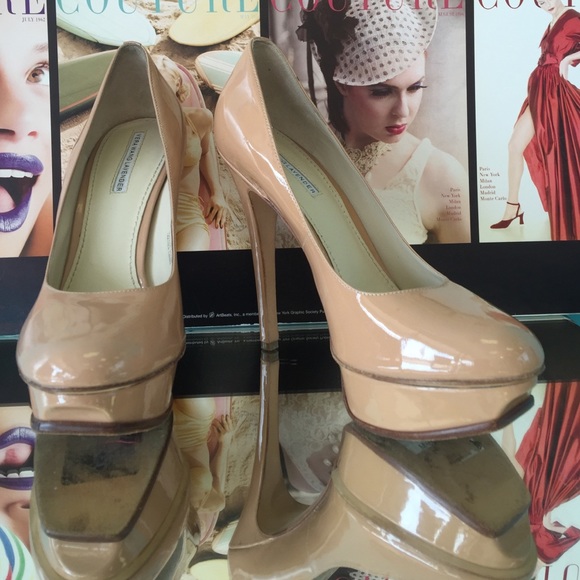 "Vera wang lavender" patent leather heels - Picture 1 of 4