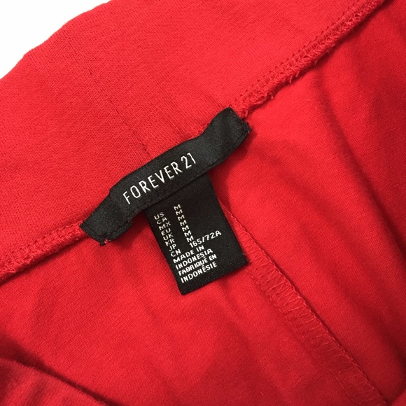 F21 Skater Skirt - Picture 3 of 4