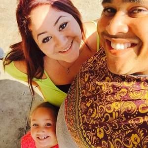 Meet your Posher, Alyxandra