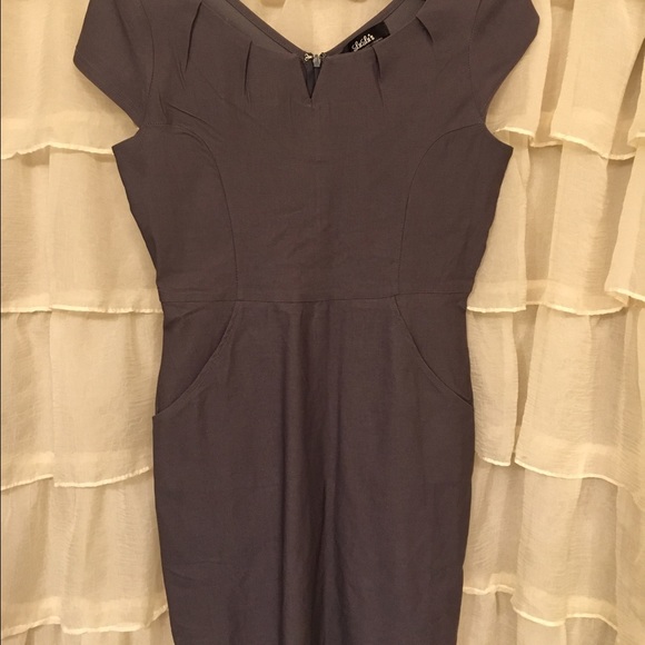 Lulu gray stretch dress with pockets!