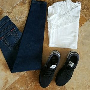 Nike Internationalist