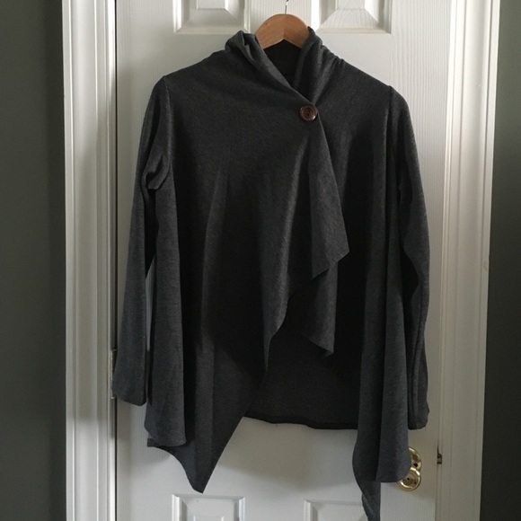 cardigan with single button closure by neck