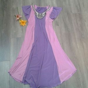 🎉HP🎉 Multi color dress with beaded neckline