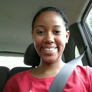 Meet your Posher, Amber