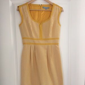 Goldenrod and white dot print dress size 4