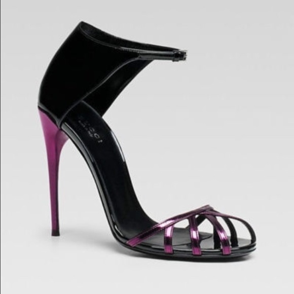 Gucci sandals
