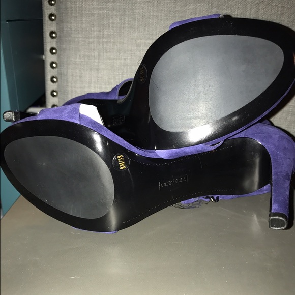 Vince Camuto Freya - Picture 2 of 4