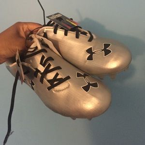 grey under armor cleats